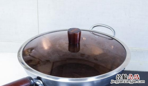 铁锅怎么使用,铁锅炒菜怎么才能不粘锅