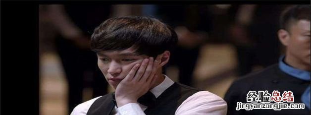 上班被顾客捉弄哭怎么办呢,做服务员被客户刁难该如何处理