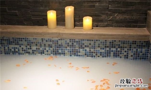 冬季洗澡防冷小技巧，冬季洗澡怎么才不冷 教你洗澡技巧视频