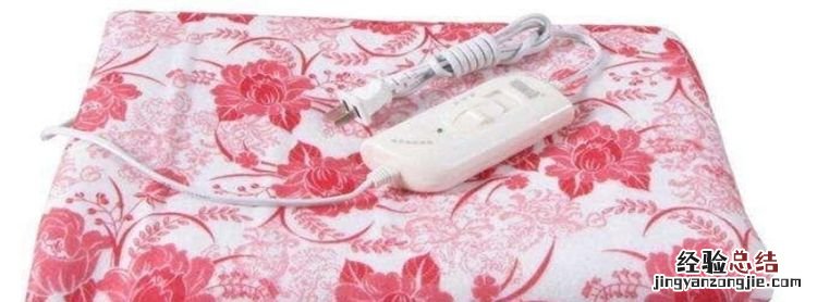 用电热毯须注意些什么，电热毯的使用方法及注意事项