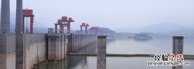三峡大坝的修建有什么意义,三峡大坝的作用和意义是什么