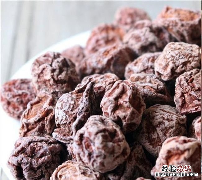 话梅吃多了有什么坏处，吃话梅的好处和坏处话