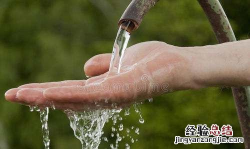 煮中药用自来水还是矿泉水好，自来水跟矿泉水那个用来做饭好
