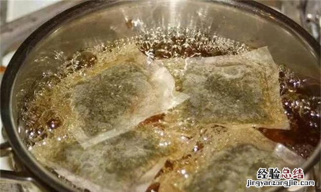 喝完的茶叶包还能做什么,巧用茶渣解决生活中的小问题