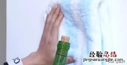 喝红酒没有专业开瓶工具怎么办 开红酒没有开瓶器怎么打开
