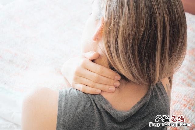 颈部有多个肿大的淋巴结怎么办 颈部淋巴结肿大是什么原因