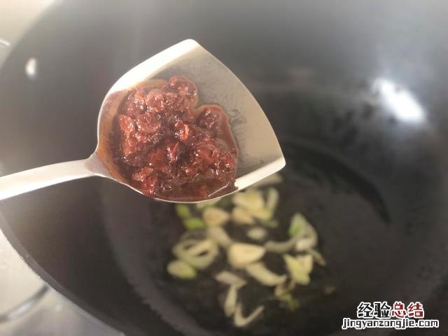 在家怎么做麻辣烫最简单的做法 怎么做麻辣烫好吃又简单