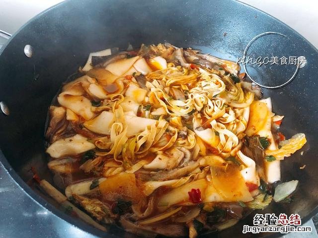 在家怎么做麻辣烫最简单的做法 怎么做麻辣烫好吃又简单