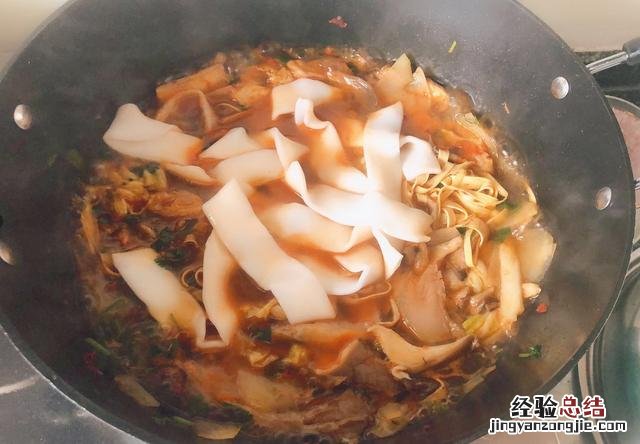 在家怎么做麻辣烫最简单的做法 怎么做麻辣烫好吃又简单