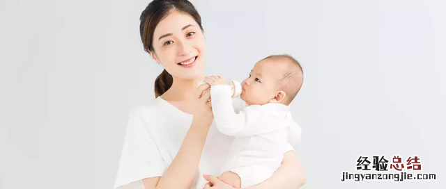 二个月宝宝吐奶小妙招 五十天宝宝吐奶严重怎么办