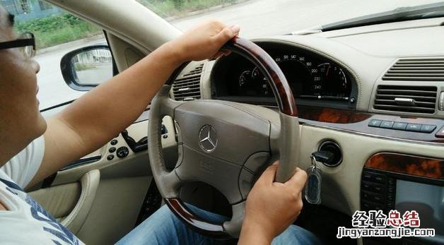 十几万入手的奔驰s600 奔驰s600怎么样好不好