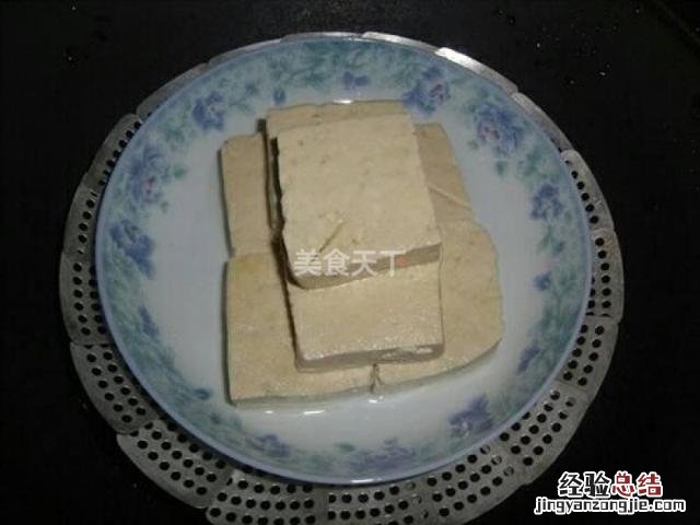 臭豆腐怎么做好吃的最简单方法 臭豆腐怎么制作方法