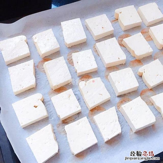 臭豆腐怎么做好吃的最简单方法 臭豆腐怎么制作方法