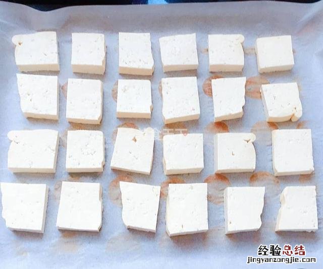 臭豆腐怎么做好吃的最简单方法 臭豆腐怎么制作方法