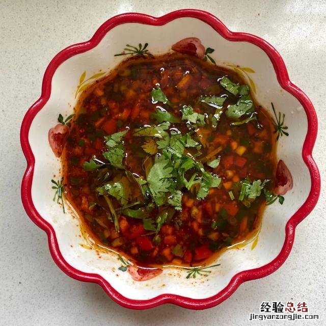 万能火锅蘸料怎么调才好吃 火锅蘸料怎么调好吃家庭版