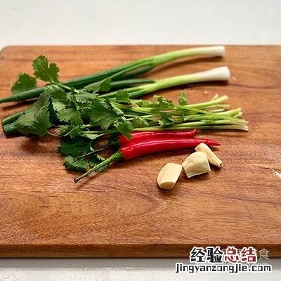 凉粉怎么凉拌好吃又简单 水晶凉粉怎么拌好吃