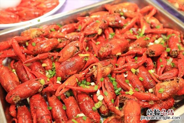 小龙虾吃之前怎么清洗最干净 怎样清洗小龙虾又快又干净