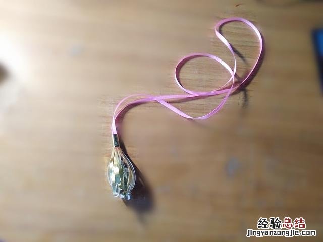 用白纸做的灯笼简单又漂亮 手工灯笼怎么做的又简单又漂亮