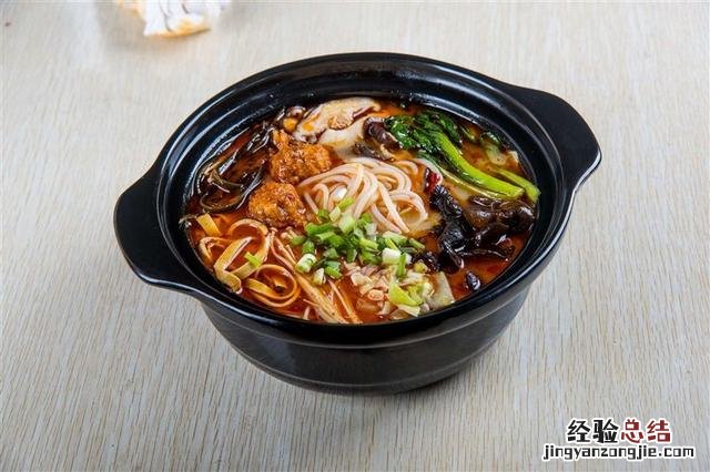 砂锅米线秘制酱料的配方 米线怎么做好吃 家常