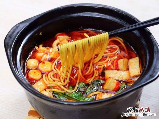 砂锅米线秘制酱料的配方 米线怎么做好吃 家常
