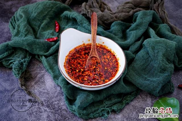 炸辣椒油怎么炸最香简单的 怎么炸辣椒油才能又香又辣