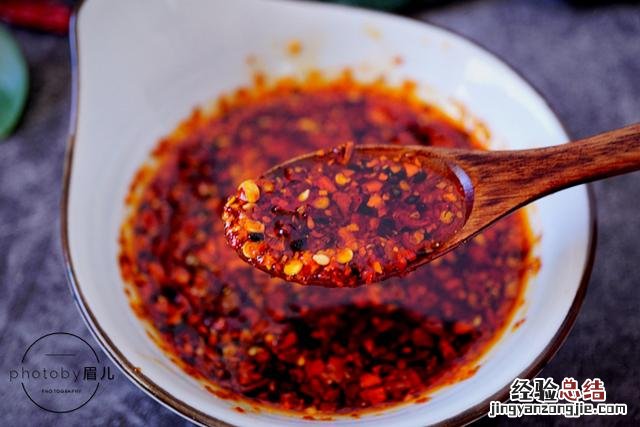 炸辣椒油怎么炸最香简单的 怎么炸辣椒油才能又香又辣