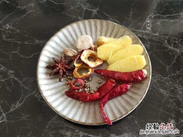 牛肉怎样炖又嫩又烂又好吃清炖 牛肉怎么煮好吃易烂熟视频