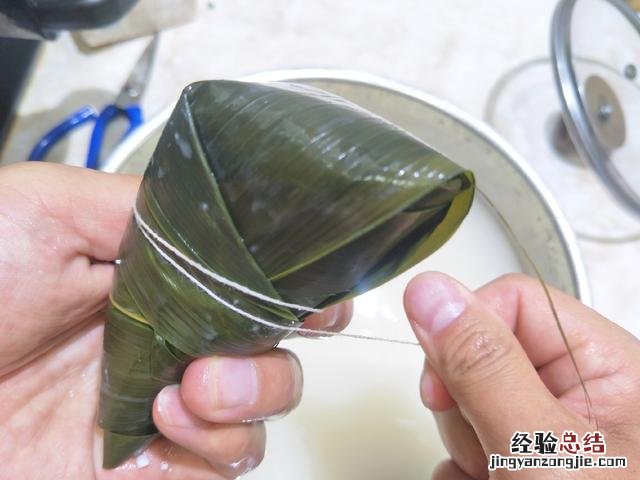 怎么样煮粽子粽叶不黄 粽叶怎么煮能保持绿色