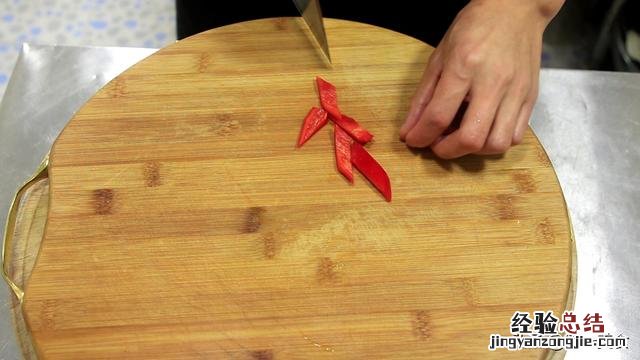 最简单的丝瓜的家常做法 丝瓜怎么炒好吃又简单