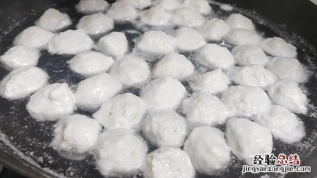 做鱼丸怎么去刺的方法图解 鱼丸怎么做好吃又简单