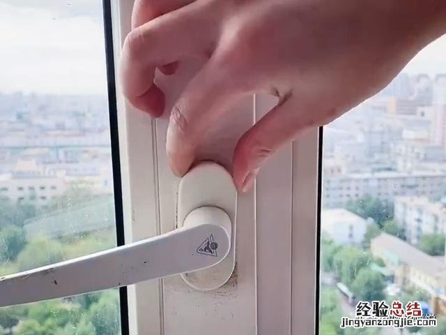 解决窗户漏风小妙招 窗户漏风怎么办