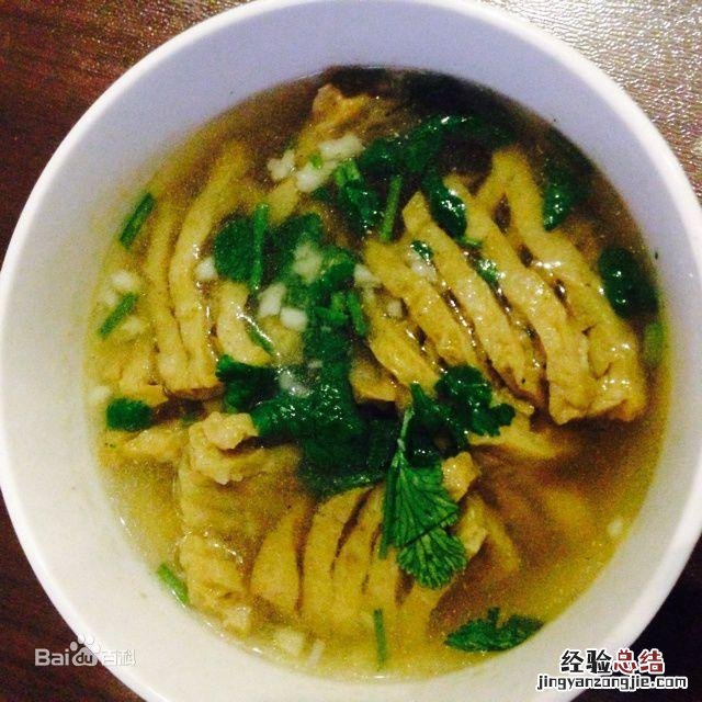 正宗鸡汁豆腐串的家庭做法 鸡汤豆腐串怎么做好吃