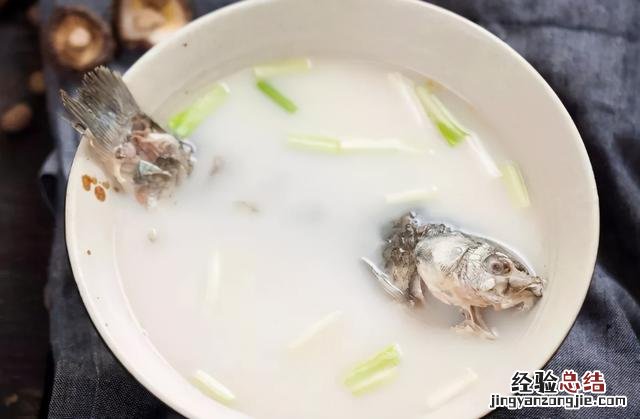 家常清炖鱼最正确的方法 清炖鱼怎么做好吃又简单