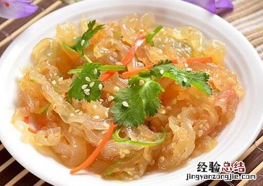 吃海蜇正确的食用方法 新鲜海蜇怎么处理才能吃