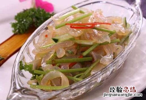 吃海蜇正确的食用方法 新鲜海蜇怎么处理才能吃