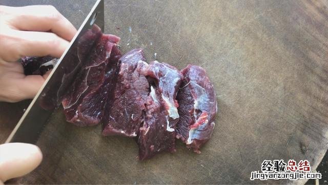 比饭店大厨炒的好吃 牛肉怎么炒好吃又嫩的做法