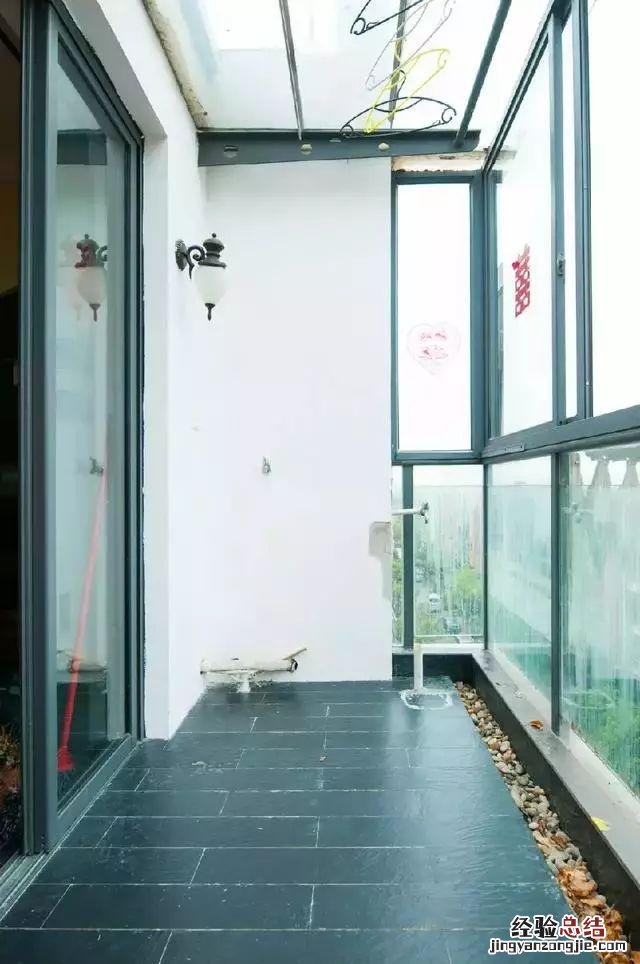 把阳台改造成一个梦幻的世界 怎样打造一个阳台小花园