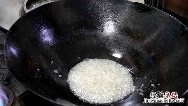新鲜花生米最简单好吃的做法 花生米怎么炒好吃又脆