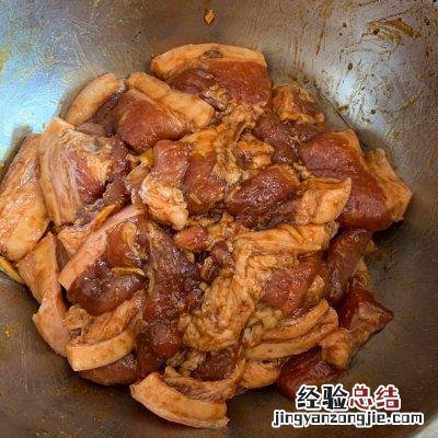粉蒸肉这样做全家人都爱吃 粉蒸肉怎么做才软糯不干