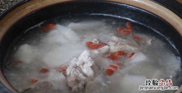 不用焯水的排骨汤做法 排骨汤怎么做好吃