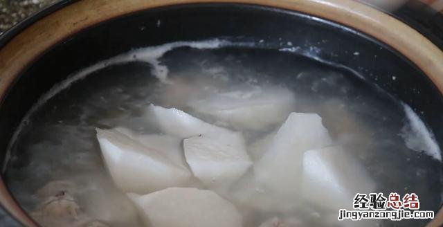 不用焯水的排骨汤做法 排骨汤怎么做好吃