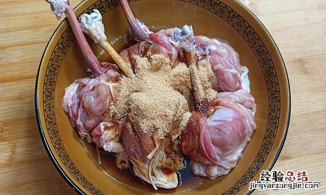 好吃的炸鸡腿简单做法 炸鸡腿怎么做到外酥里嫩