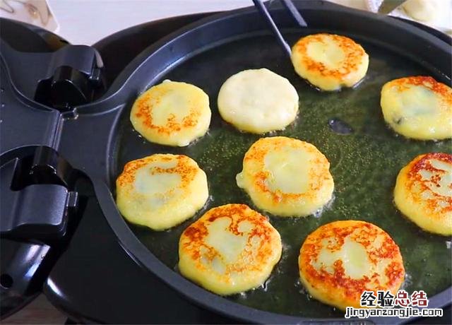 土豆懒人最简单的做法 土豆饼怎样做才能酥脆