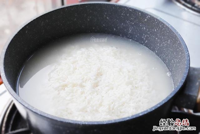 正宗的八宝饭家常做法 八宝饭怎么蒸才软才糯