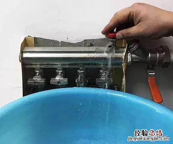 7步教你给地暖正确放气 地暖不热怎么放气才能热