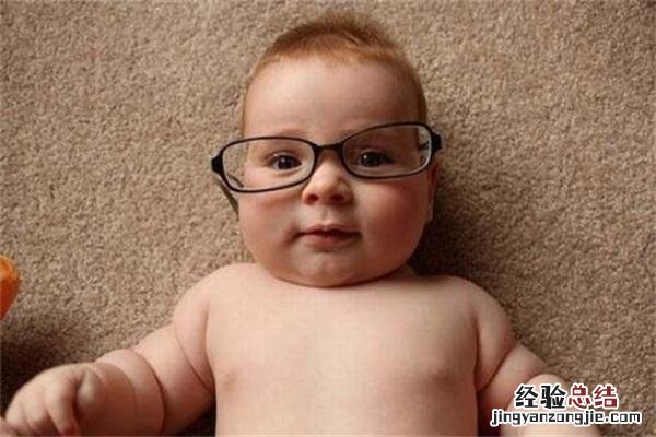 婴儿斗鸡眼的解决方法 婴儿对眼怎么办
