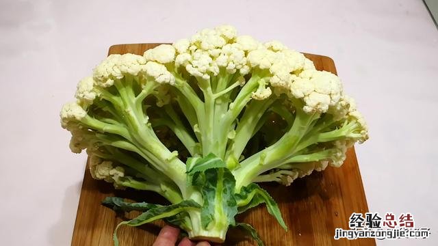 炒花菜最正确的方法 花菜怎么炒又脆又入味