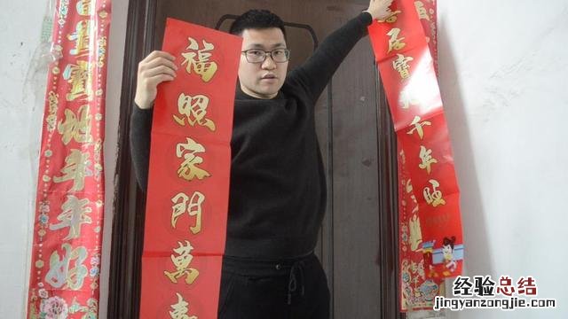 春节对联正确贴法图解 上联下联的左右怎么分