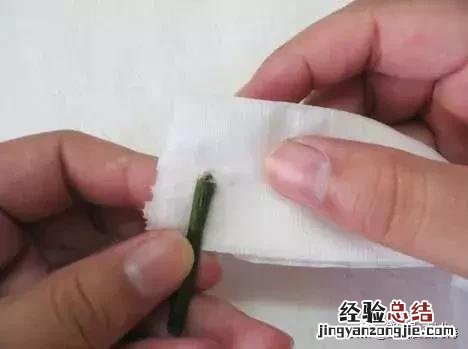 做出来的花也太惊艳了吧 丝袜花怎么做简单吧