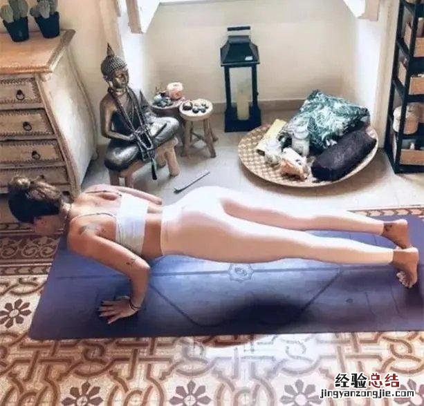 初学瑜伽必练10个动作 怎么练瑜伽才能减肥